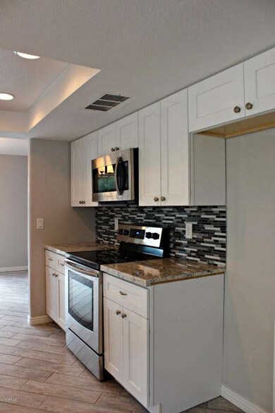 5139 W Mountain View Rd, Glendale, AZ 85302 - photo 6