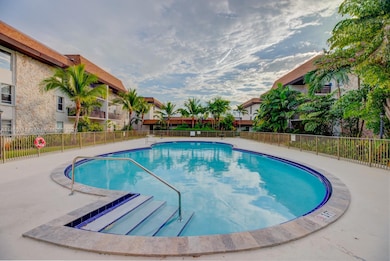 7477 SW 82nd St unit C211, Miami, FL 33143 - photo 5