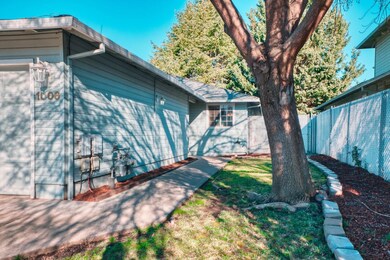 1006 Glengrove Avenue (3)