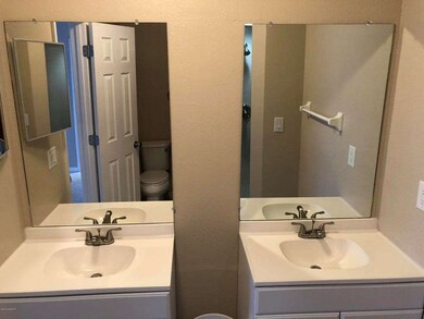 Double Master Vanity