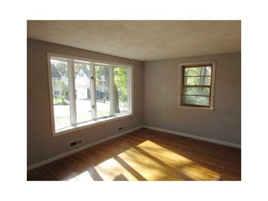 15 Case St, Warwick, RI 02886 - photo 5