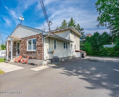 31 Scully Ave, Latham, NY 12110 - photo 2