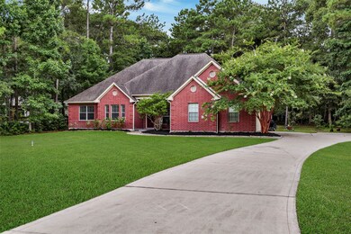 18028 Laurelee Ln, Conroe, TX 77302 - photo 2