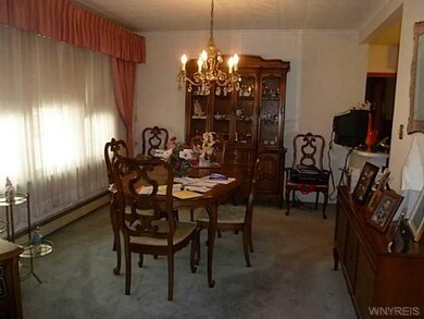 Dining Room lower Hardwood floors throughout