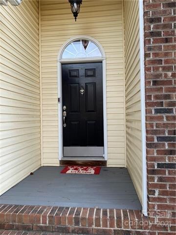 420 Riverglen Dr NW, Concord, NC 28027 - photo 2