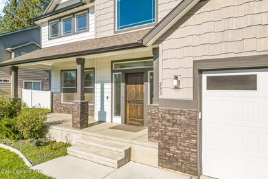 Covered Front Porch