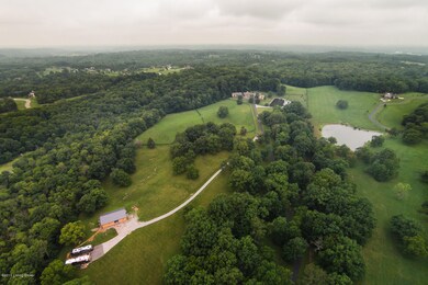 RealTourCast - J Beam - 16520 Taylorsvil