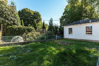 334 Common St unit 2, Belmont, MA 02478 - photo 3