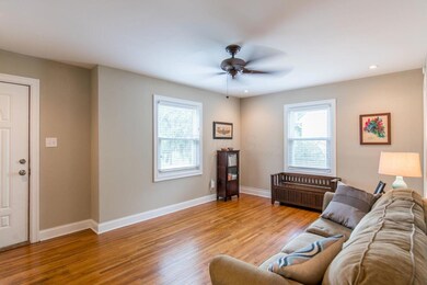 Living Room 4