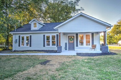 600 Moody St, Shelbyville, TN 37160 - photo 2