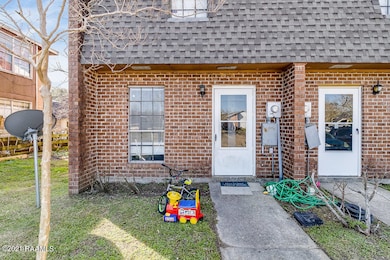 609 Marigny Circle-9