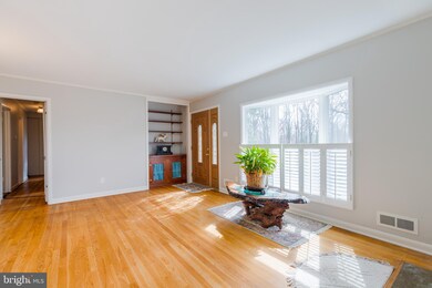 8809 Littlewood Rd, Parkville, MD 21234 - photo 4