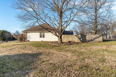 1110 Brom Bones Ct-5