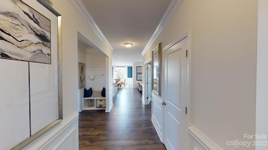 101 Thornberry Rd, Hendersonville, NC 28792 - photo 2