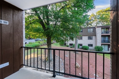 7 Greenbriar Dr unit 202, North Reading, MA 01864 - photo 7