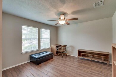 611 Oxford Dr, Wylie, TX 75098 - photo 5