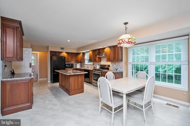 708 Clover Ridge Dr, West Chester, PA 19380 - photo 5