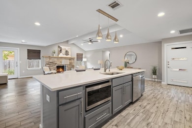 6102 Thames Dr, Austin, TX 78723 - photo 5