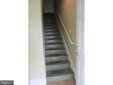 108 E Delaware Ave unit B, Wilmington, DE 19809 - photo 2