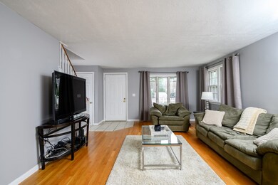 523 Washington St unit C9, Pembroke, MA 02359 - photo 4
