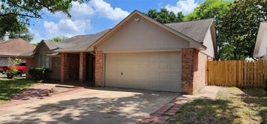 3423 Lemon Tree Ln, Houston, TX 77088 - photo 3