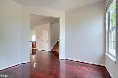 724 Tinker Rd, Middle River, MD 21220 - photo 4