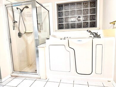 307 Live Oak Ln, Friendswood, TX 77546 - photo 7