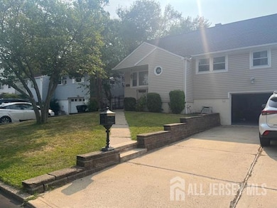 14 Jefferson St, Metuchen, NJ 08840 - photo 2
