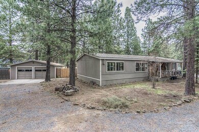 18886 Tuscarora Ln, Bend, OR 97702 - photo 2