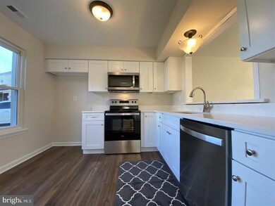 113 Fomalhaut Ave, Sewell, NJ 08080 - photo 5