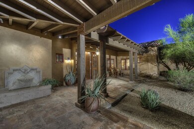 005_Front Courtyard
