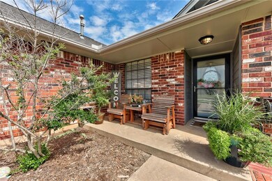 1013 Northridge Rd, Moore, OK 73160 - photo 3
