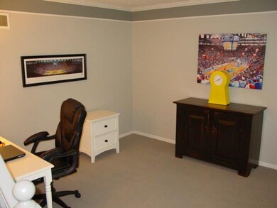 8022 Lakeview Ave, Lenexa, KS 66219 - photo 4