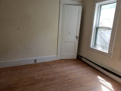 5 Mulberry St, Claremont, NH 03743 - photo 4