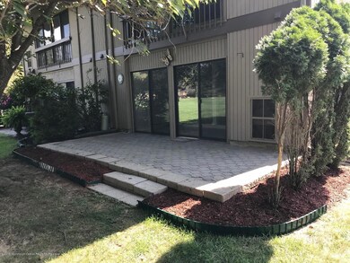 52 Claremont Ct, Red Bank, NJ 07701 - photo 7