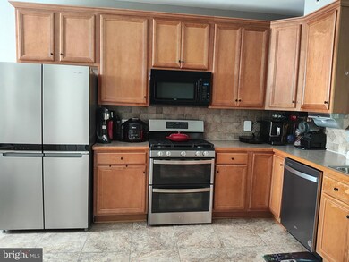 13834 Greendale Dr unit 58, Woodbridge, VA 22191 - photo 7