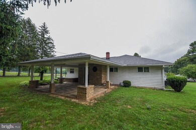 377 S Valley View Ln, Keyser, WV 26726 - photo 6