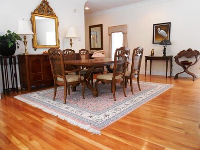 Dining AREA BEST