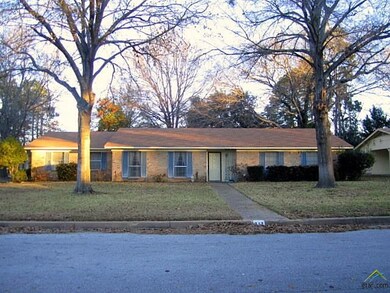 312 Dartmouth Dr, Tyler, TX 75701 - photo 2