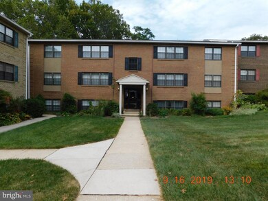 26 Alanbrooke Ct unit 26C, Towson, MD 21204 - photo 2