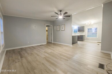 66 Raspberry Ln, Lumberton, NC 28360 - photo 7