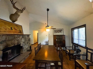 214 Lower Lakeview Dr, Hawley, PA 18428 - photo 6