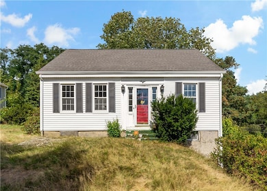 3 Larkin St, Wakefield, RI 02879 - photo 3