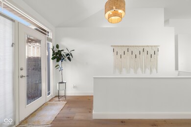 3781 S Station Dr, Columbus, IN 47203 - photo 3