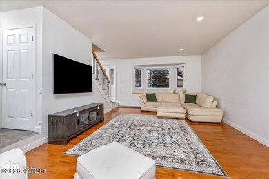 08-Living Room-DW-4341