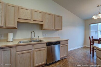 Kitchen W/SS Appliances