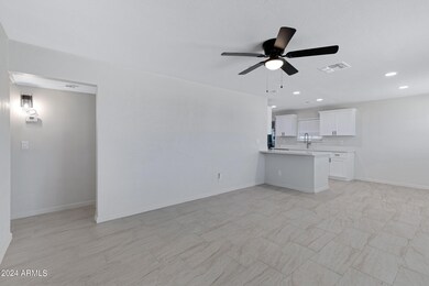 1215 E 5th Ave-6