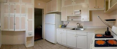 635 48th St, West Palm Beach, FL 33407 - photo 4