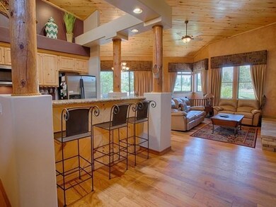 003_KitchenLiving Room
