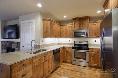 21020 High Desert Ln, Bend, OR 97701 - photo 5